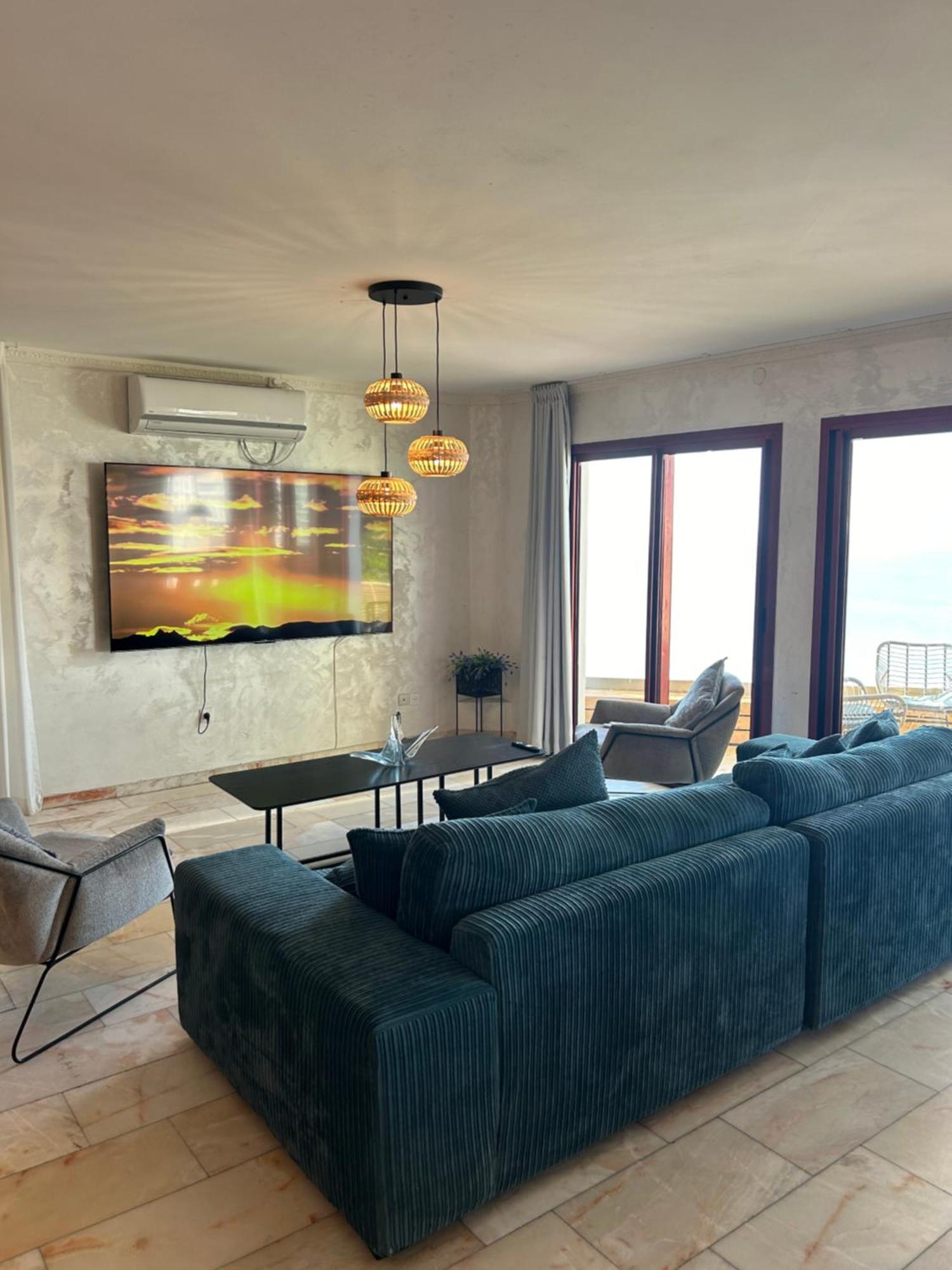 Sea-Front Apartment Netanya Exteriör bild
